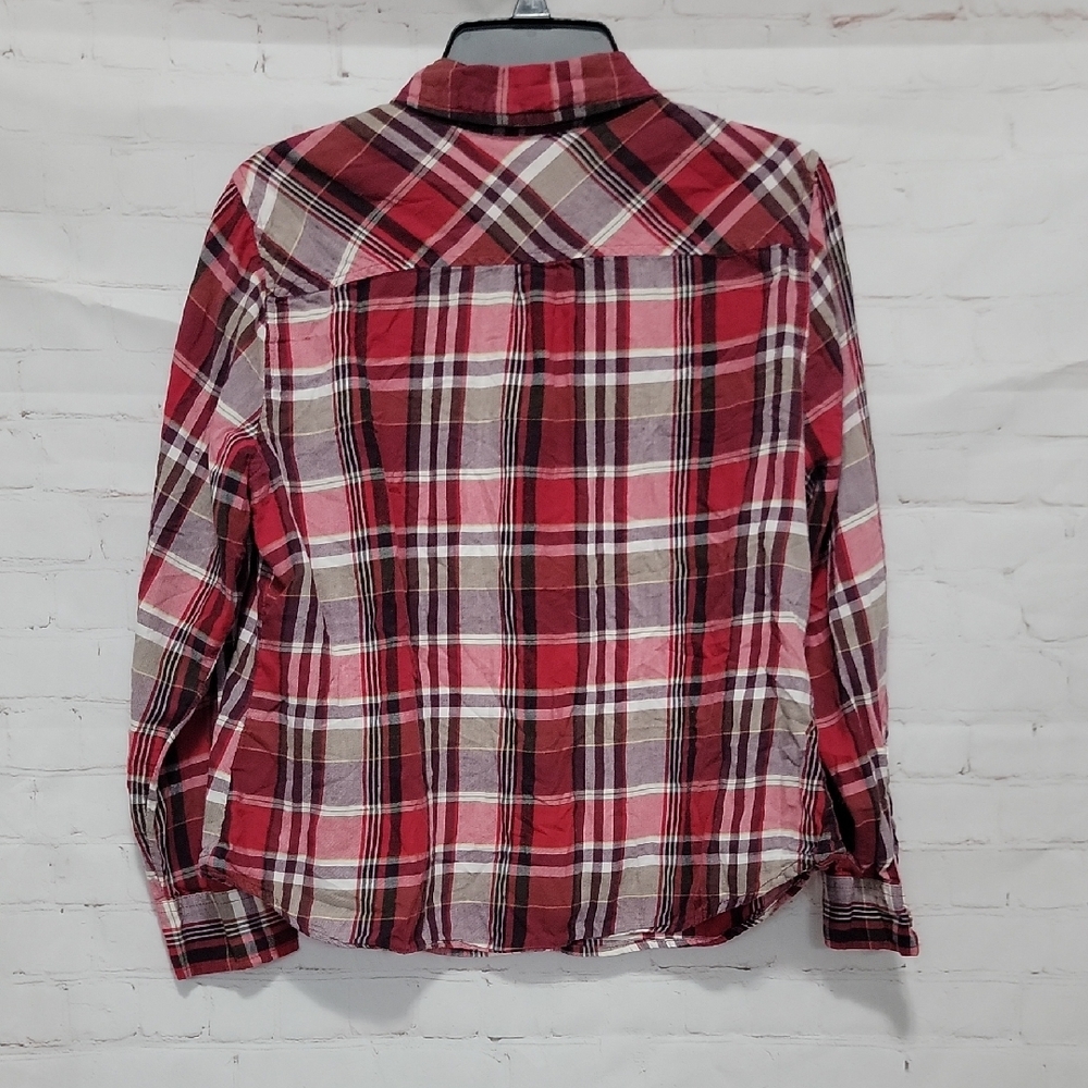 Croft & Barrow Red and White Plaid Button-Down Shirt - Picture 3 of 3